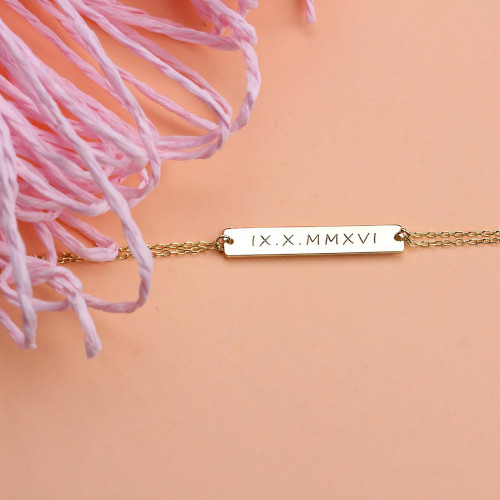 Glorria 925k Sterling Silver Roman Numeral Bracelet Glorria 925k Sterling Silver Roman Numeral Bracelet