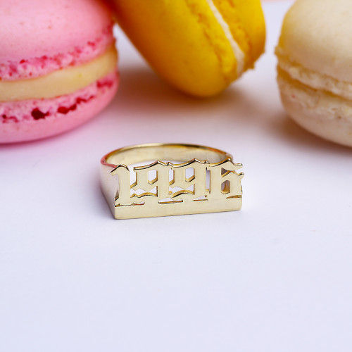 Glorria 925k Sterling Silver Dainty Gold Filled Date Ring Glorria 925k Sterling Silver Dainty Gold Filled Date Ring