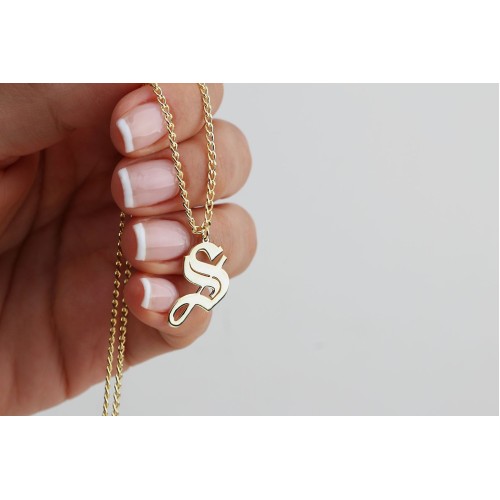 Glorria 925k Sterling Silver Personalized Initial Necklace with Curb Chain Glorria 925k Sterling Silver Personalized Initial Necklace with Curb Chain