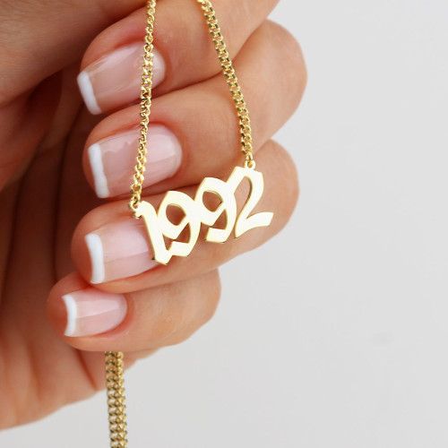 Glorria 925k Sterling Silver Personalized Date Necklace with Curb Chain Glorria 925k Sterling Silver Personalized Date Necklace with Curb Chain