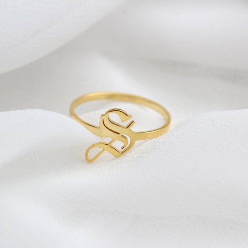 Glorria 925k Sterling Silver Personalized Gothic Initial Ring