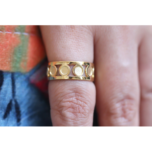 Glorria 925k Sterling Silver Circle Ring Glorria 925k Sterling Silver Circle Ring