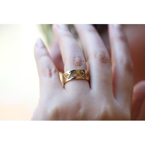 Glorria 925k Sterling Silver Heart Ring Glorria 925k Sterling Silver Heart Ring