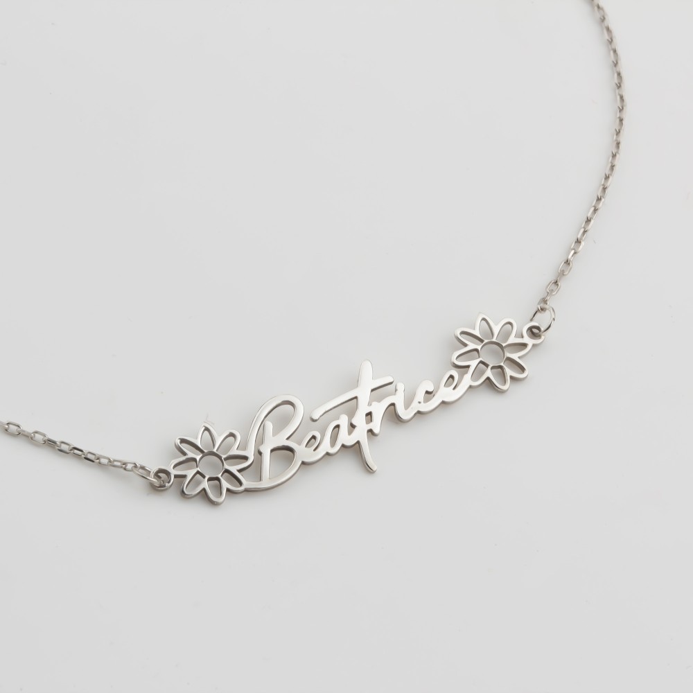 Glorria 925k Sterling Silver Personalized Birth Flower Necklace Glorria 925k Sterling Silver Personalized Birth Flower Necklace
