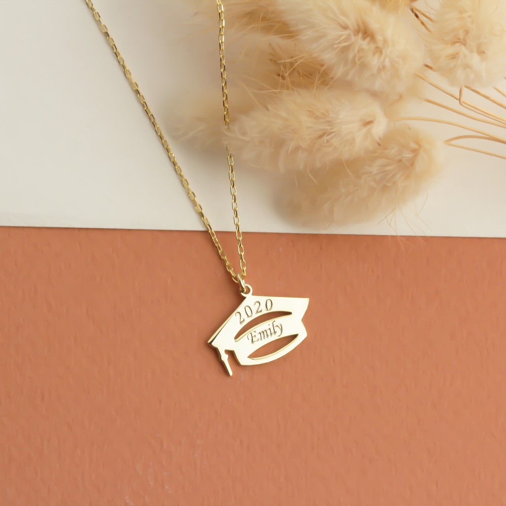 Glorria 925k Sterling Silver Personalized Name Graduation Necklace