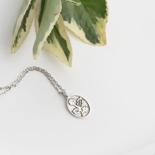 Glorria 925k Sterling Silver Personalized Birth Flower Necklace