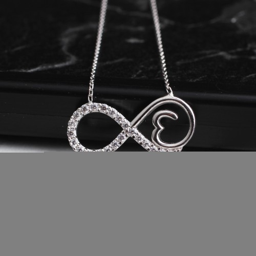 Glorria 925k Sterling Silver Heart Infinity Necklace