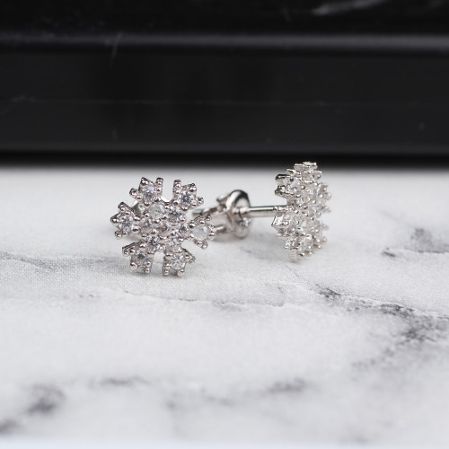 Glorria 925k Sterling Silver Snowflake Earring Glorria 925k Sterling Silver Snowflake Earring
