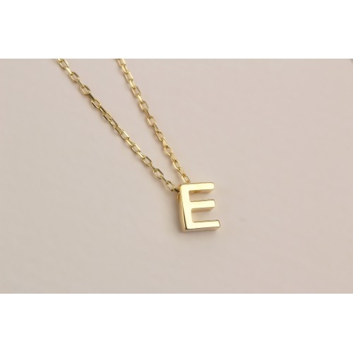 Glorria 925k Sterling Silver 3D Minimalist Letter E Necklace Glorria 925k Sterling Silver 3D Minimalist Letter E Necklace