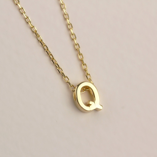 Glorria 925k Sterling Silver 3D Minimalist Letter Q Necklace Glorria 925k Sterling Silver 3D Minimalist Letter Q Necklace