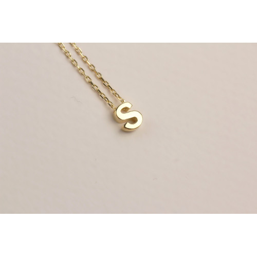 Glorria 925k Sterling Silver 3D Minimalist Letter S Necklace Glorria 925k Sterling Silver 3D Minimalist Letter S Necklace