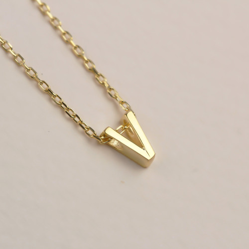 Glorria 925k Sterling Silver 3D Minimalist Letter V Necklace Glorria 925k Sterling Silver 3D Minimalist Letter V Necklace