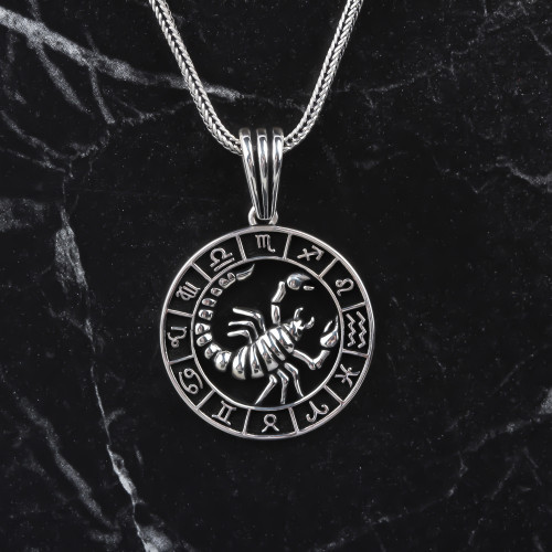 Glorria 925k Sterling Silver Men Scorpio Necklace Glorria 925k Sterling Silver Men Scorpio Necklace