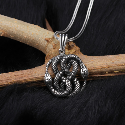 Glorria 925k Sterling Silver Men Snake Necklace Glorria 925k Sterling Silver Men Snake Necklace