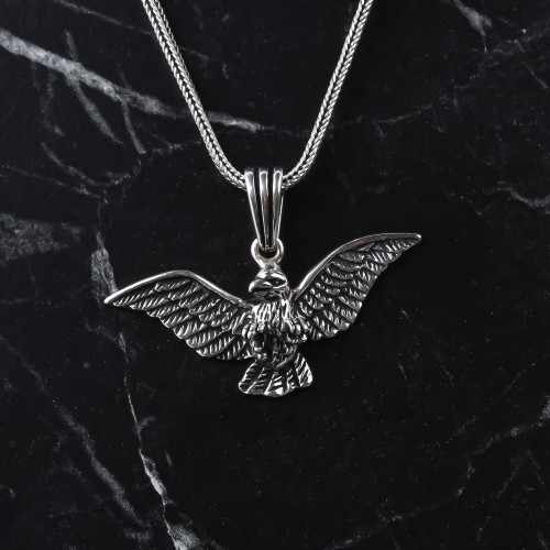 Glorria 925k Sterling Silver Men Hawk Necklace Glorria 925k Sterling Silver Men Hawk Necklace