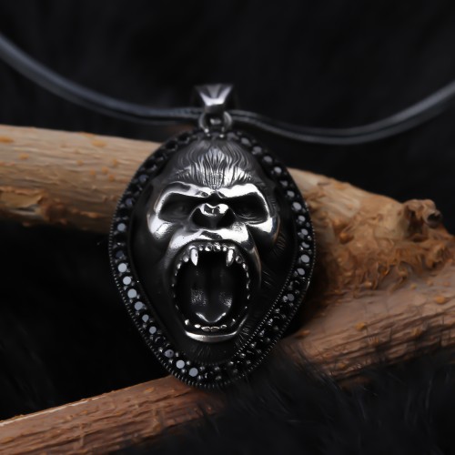 Glorria 925k Sterling Silver Men Gorilla Necklace Glorria 925k Sterling Silver Men Gorilla Necklace