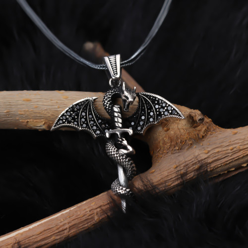 Glorria 925k Sterling Silver Men Winged Dragon Necklace Glorria 925k Sterling Silver Men Winged Dragon Necklace
