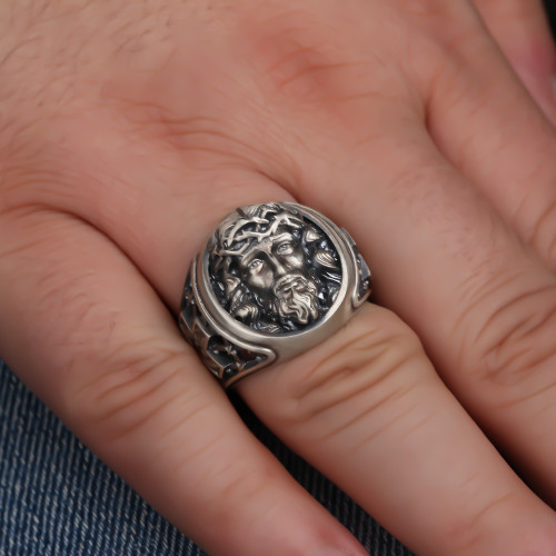 Glorria 925k Sterling Silver Jesus Christ Ring Glorria 925k Sterling Silver Jesus Christ Ring