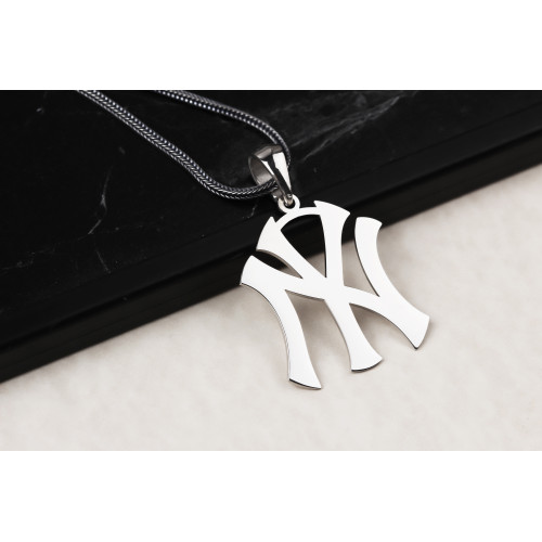 Glorria 925k Sterling Silver Men NY Silver Necklace Glorria 925k Sterling Silver Men NY Silver Necklace