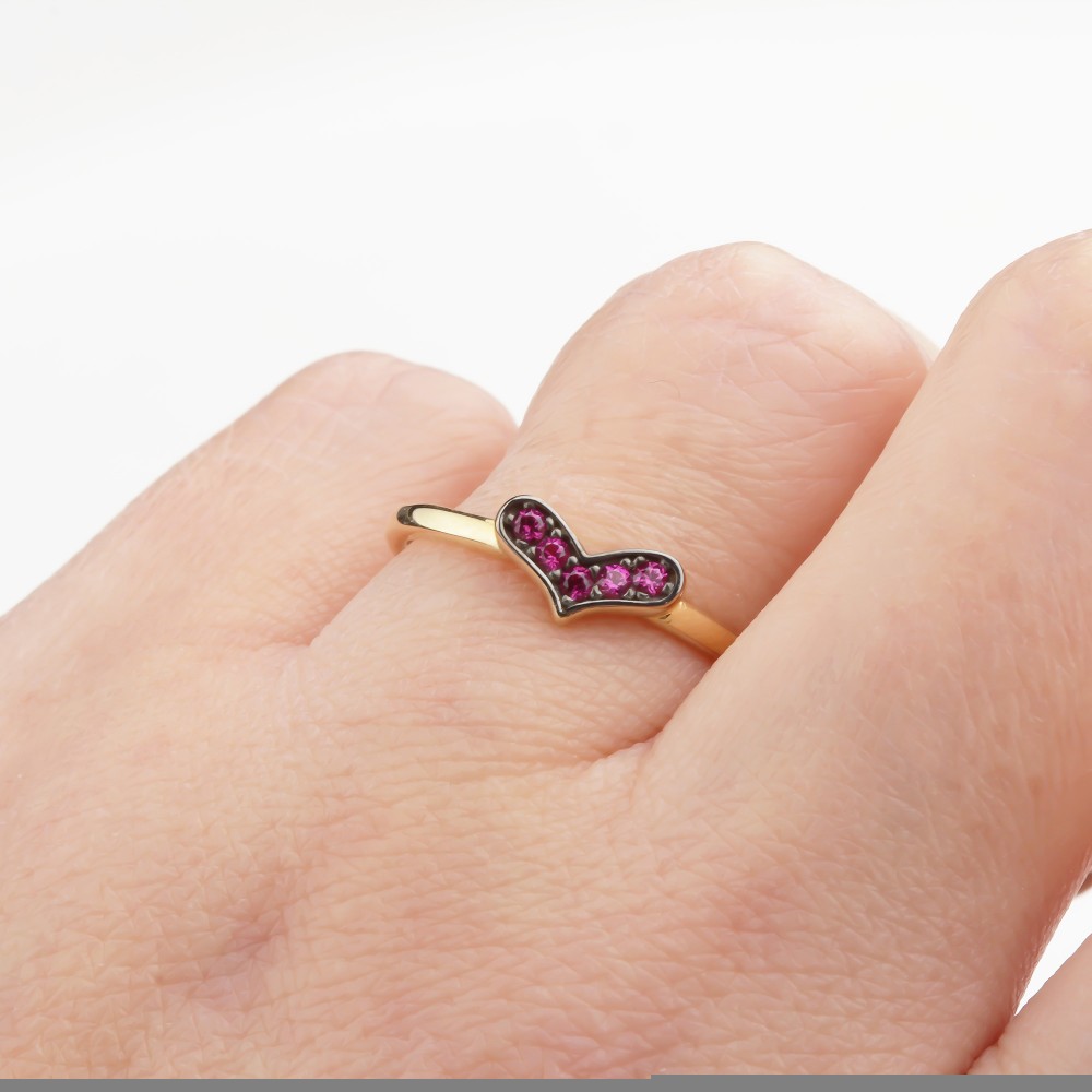 Glorria 14k Solid Gold Pink Stone Heart Ring Glorria 14k Solid Gold Pink Stone Heart Ring