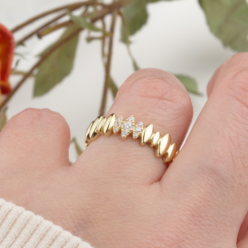 Glorria 14k Solid Gold Stone-Set Marquise Ring