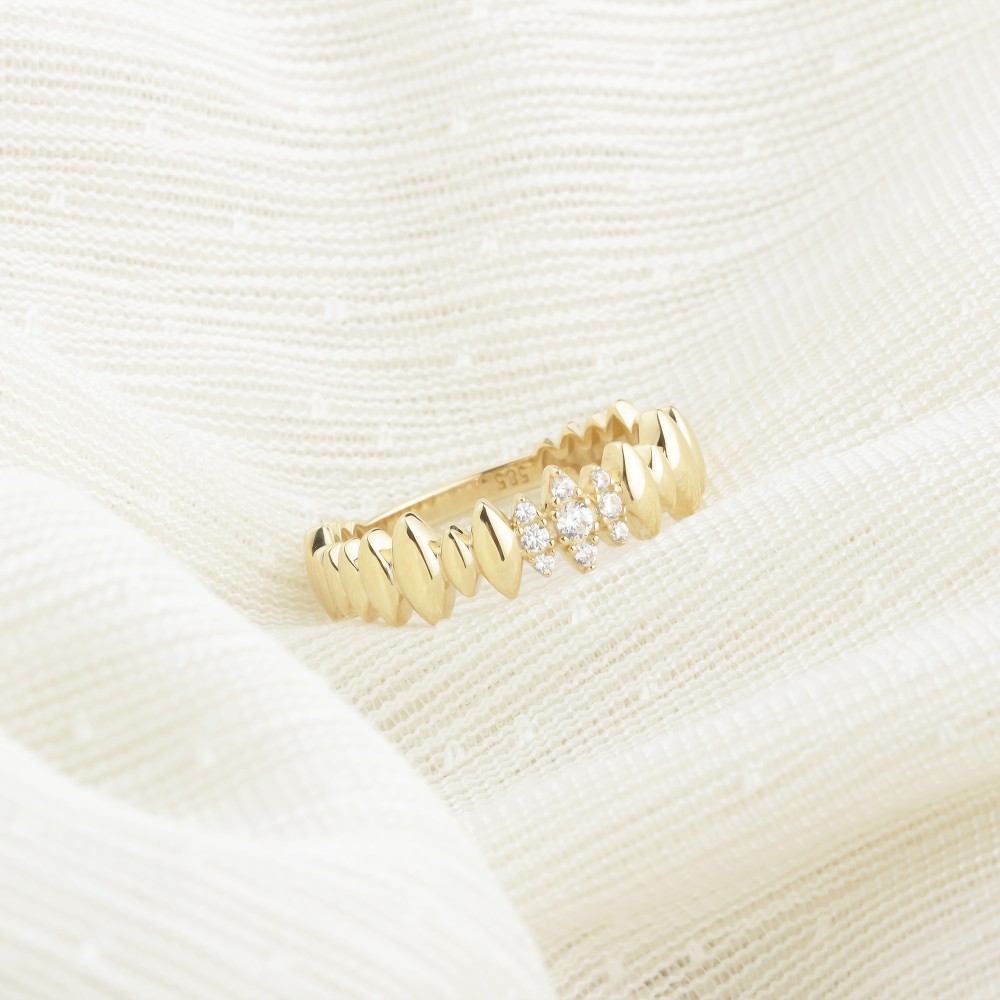 Glorria 14k Solid Gold Stone-Set Marquise Ring