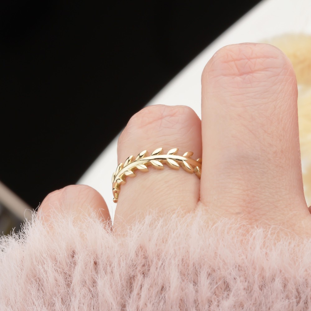 Glorria 14k Solid Gold Leaf Ring Glorria 14k Solid Gold Leaf Ring