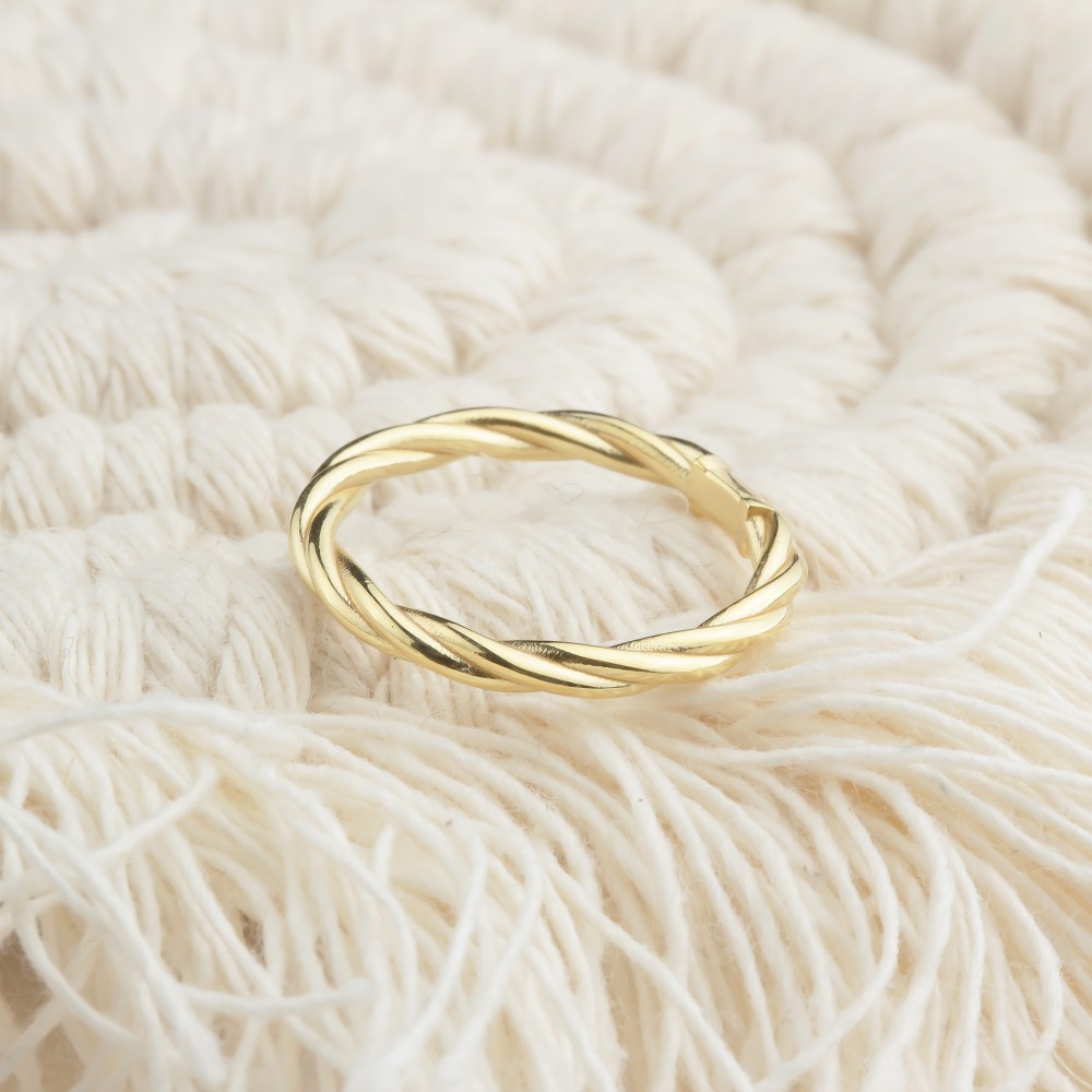 Glorria 14k Solid Gold Modern Twist Ring