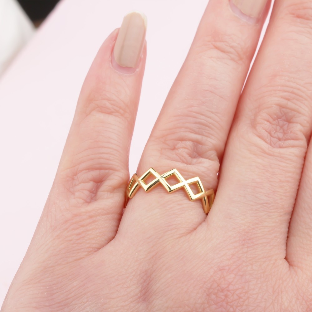 Glorria 14k Solid Gold Geometric Ring Glorria 14k Solid Gold Geometric Ring