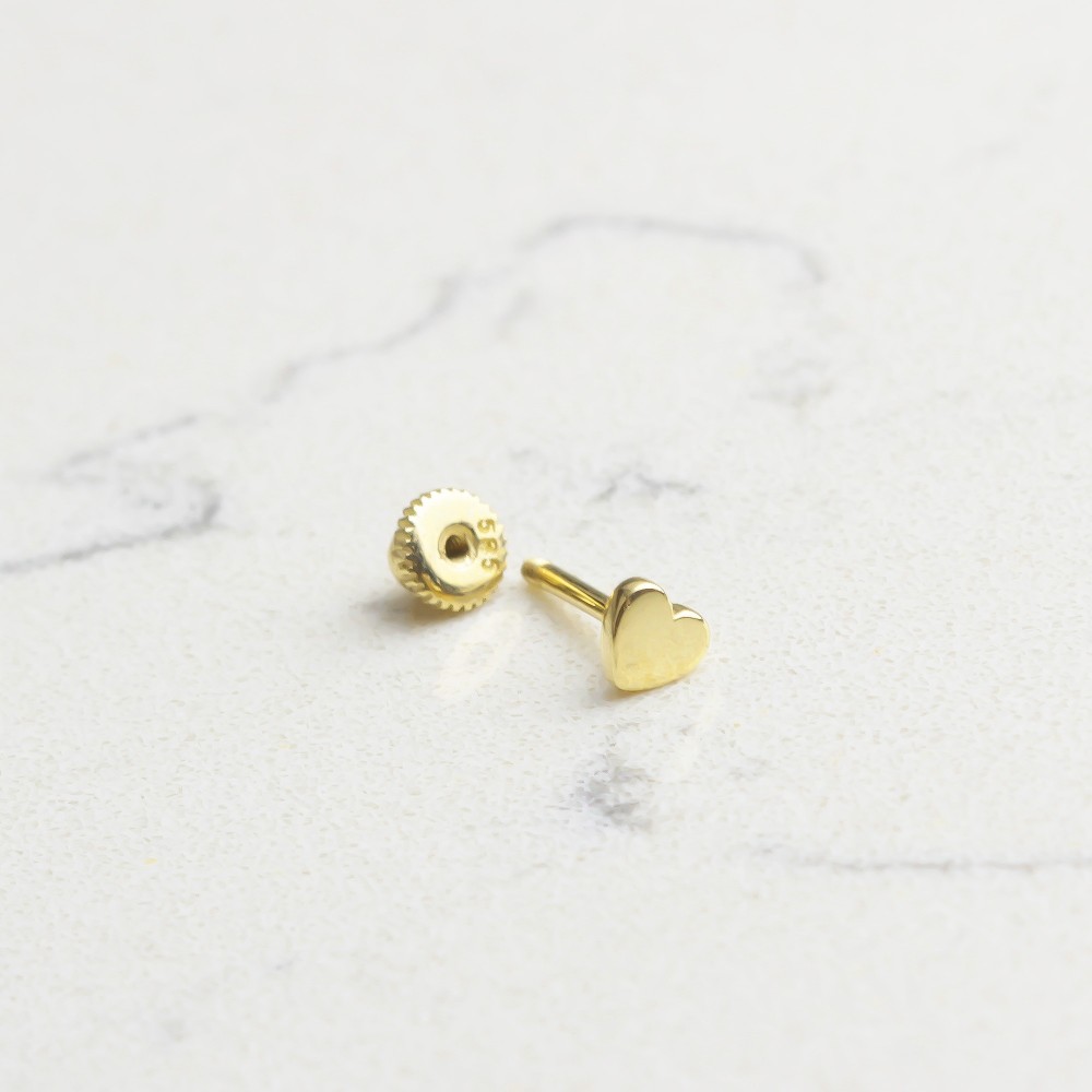 Glorria 14k Solid Gold Heart Helix Piercing