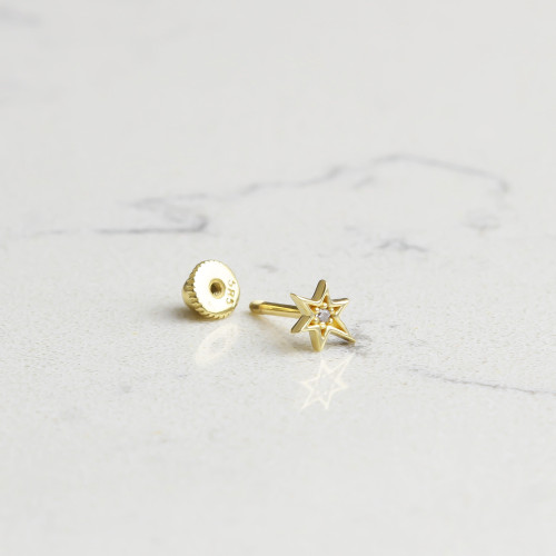 Glorria 14k Solid Gold Pole Star Helix Piercing Glorria 14k Solid Gold Pole Star Helix Piercing