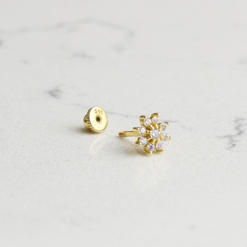 Glorria 14k Solid Gold Flower Helix Piercing Glorria 14k Solid Gold Flower Helix Piercing