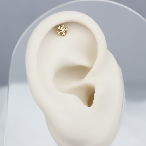 Glorria 14k Solid Gold Snowflake Helix Piercing Glorria 14k Solid Gold Snowflake Helix Piercing
