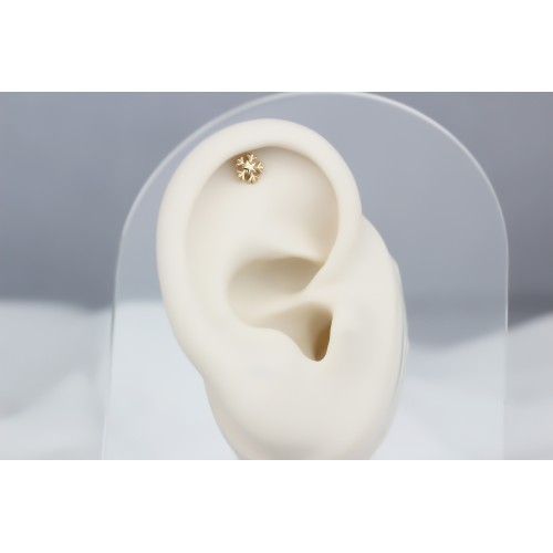 Glorria 14k Solid Gold Snowflake Helix Piercing Glorria 14k Solid Gold Snowflake Helix Piercing