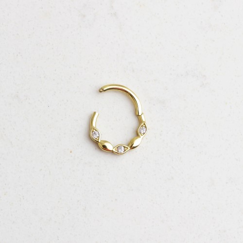Glorria 14k Solid Gold Three Stone Ring Piercing Glorria 14k Solid Gold Three Stone Ring Piercing