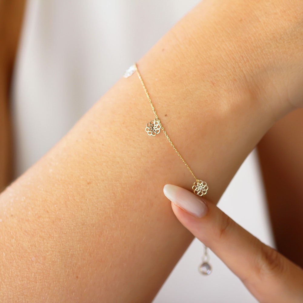 Glorria 14k Solid Gold Flower Bracelet