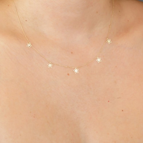 Glorria 14k Solid Gold Flower Necklace Glorria 14k Solid Gold Flower Necklace