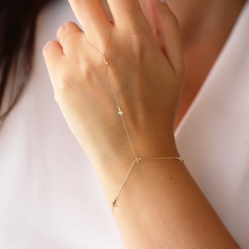 Glorria 14k Solid Gold Cross Hand Chain Glorria 14k Solid Gold Cross Hand Chain