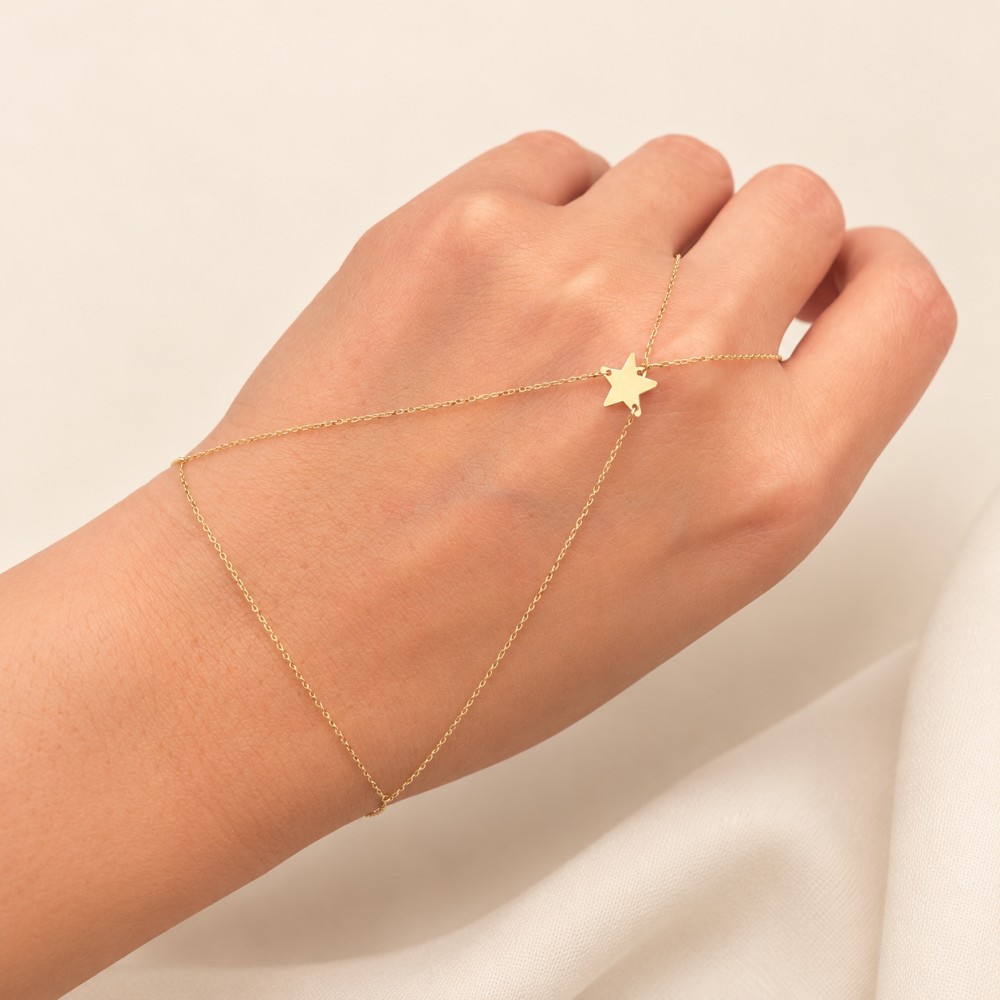 Glorria 14k Solid Gold Star Hand Chain Glorria 14k Solid Gold Star Hand Chain