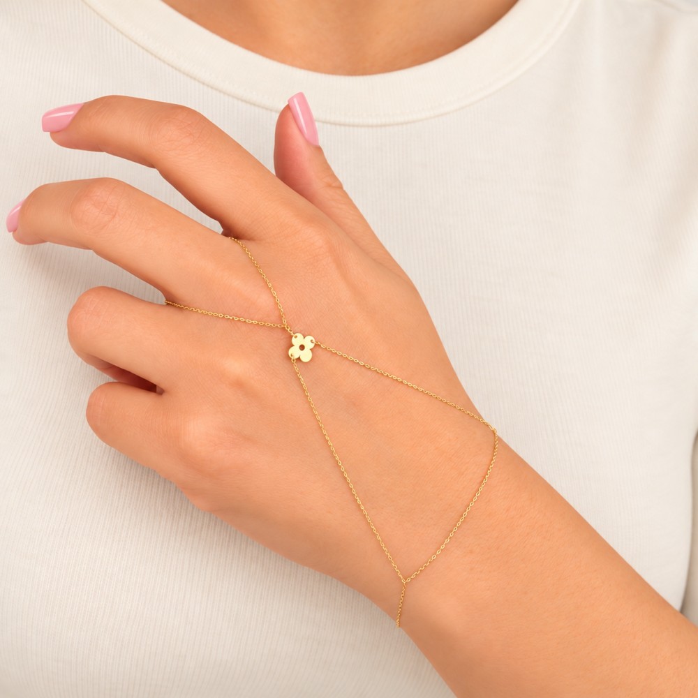 Glorria 14k Solid Gold Clover Hand Chain Glorria 14k Solid Gold Clover Hand Chain