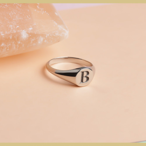 Glorria 925k Sterling Silver Custom Letter Ring Glorria 925k Sterling Silver Custom Letter Ring