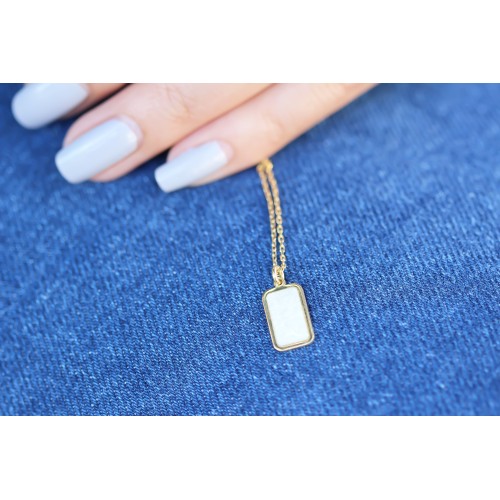 Glorria 925k Sterling Silver Geo Necklace Glorria 925k Sterling Silver Geo Necklace