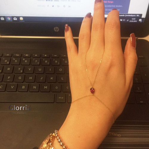 Glorria 14k Solid Gold Drop Shahmaran Bracelet Glorria 14k Solid Gold Drop Shahmaran Bracelet