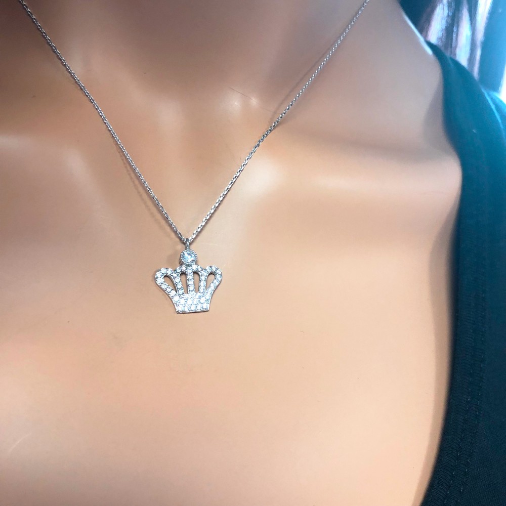 Glorria 925k Sterling Silver Crown Necklace Glorria 925k Sterling Silver Crown Necklace