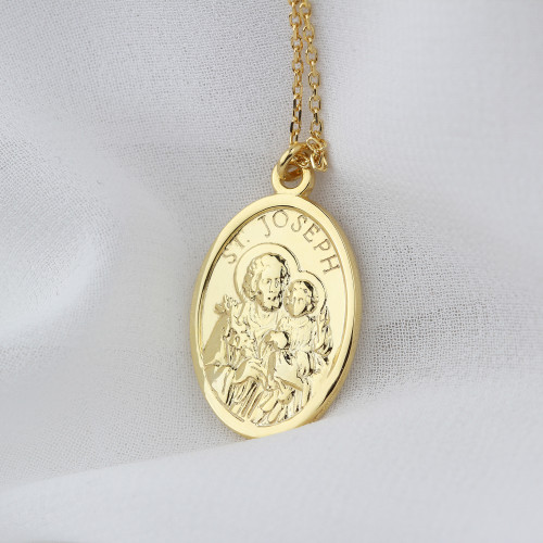 Glorria 925k Sterling Silver St. Antoine Necklace