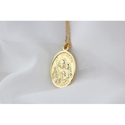 Glorria 925k Sterling Silver St. Antoine Necklace Glorria 925k Sterling Silver St. Antoine Necklace