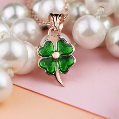 Glorria 925k Sterling Silver Clover Necklace Glorria 925k Sterling Silver Clover Necklace