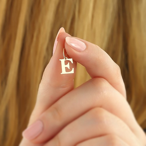 Glorria 14k Solid Gold Letter E Pendant Glorria 14k Solid Gold Letter E Pendant