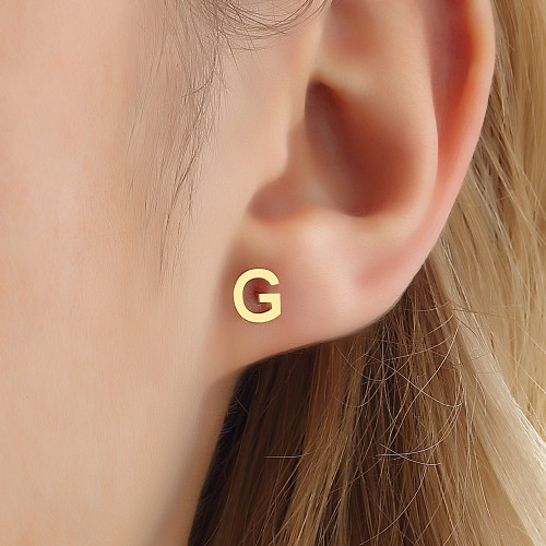 Glorria 14k Solid Gold G Letter Earring Glorria 14k Solid Gold G Letter Earring