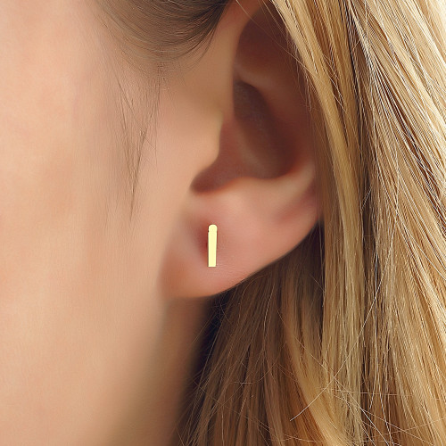 Glorria 14k Solid Gold İ Letter Earring Glorria 14k Solid Gold İ Letter Earring